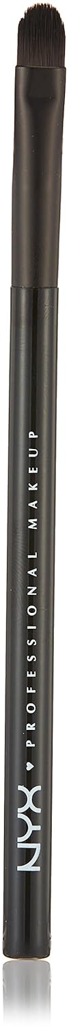 NYX PROFESSIONAL MAKEUP Pro Flat Detail Brush...