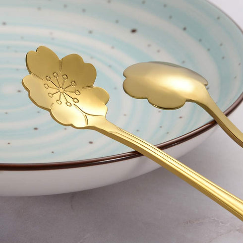 AnSaw 8 Piece Flower Scoop Set, Stainless Steel Reusable Tea Scoops Cake Spoon Set for Tea Parties (4.9 Inch, Gold)...