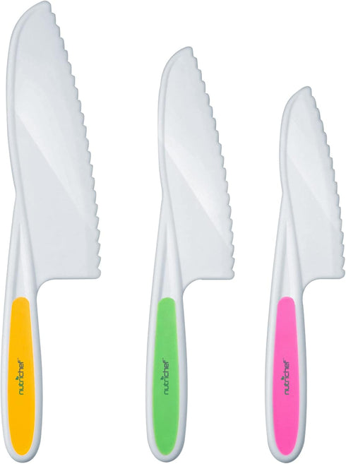 NutriChef 3-Piece Nylon Kitchen Baking Knife Set - Children's Cooking Knives, Safe to Use, Firm Grip, Serrated Edges, Kids' Knives, Protects Littl...
