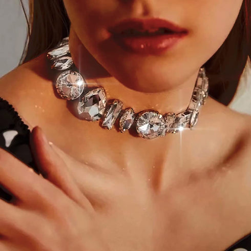 Crystal Chokers Silver Choker Necklace Rhinestone Neck Chain Bling Neck Jewelry Prom Accessories for Women and Girls...