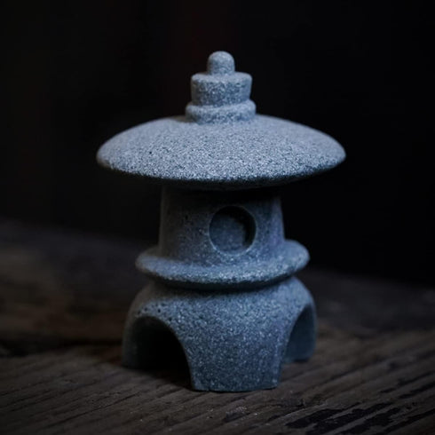 Miniature Fairy Garden Decoration Set,3 Japanese Lantern,10 Stepping Stone Mini Fairy Decor for Garden & Patio Micro Landscape Yard Bonsai Decorat...