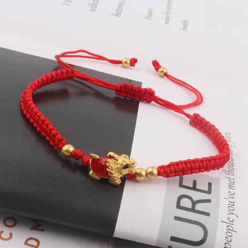 Chinese New Year Dragon Red String Bracelet Adjustable Lucky Red Chinese Zodiac Animal Dragon Charm Bracelet New Year Jewelry Gifts for Women Men...