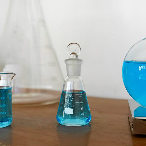 50ml Glass Erlenmeyer Flask, Laboratory Glassware Flask with Ground Glass Stopper for Chemistry Classroom Home Use, 3.3 Borosilicate Labware Conic...