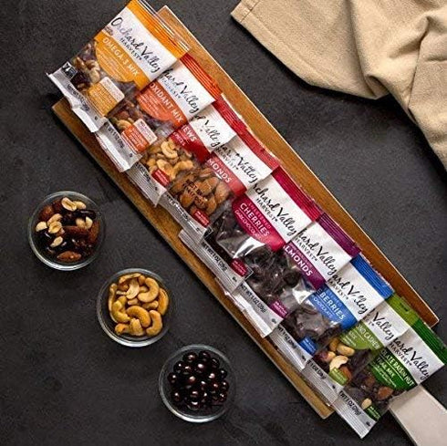 Orchard Valley Harvest Cranberry Almond Cashew Trail Mix, 1 oz (Pack of 30), Cranberries, Almonds, and Cashews, Non-GMO, No Artificial Ingredients...
