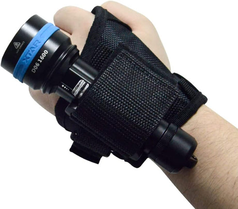 XTAR Goodman Style Glove Hand-Free Torch Holder Soft Hand Mount for Scuba Dive Lights Led Flashlight Universal Adjustable Wrist Strap Diving Acces...