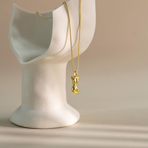 Gold Pendant Necklace for Women, 14K Gold Plated Coin Bee Necklace Dainty Crescent Moon | Star | Body | Evil Eye Necklaces for Women Trendy Gold J...