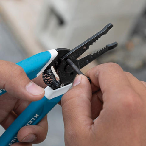 Klein Tools K11095 Klein-Kurve Wire Stripper and Cutter, for 8-18 AWG Solid and 10-20 AWG Stranded Wire...