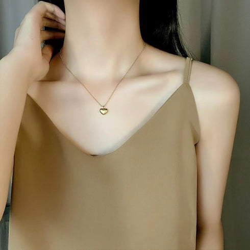 Gold Heart Earrings Bracelet Necklace Set for Women Girls Heart Dangle Drop Earrings Dainty Heart Pendant Choker Necklace Gold Plated Bangle Brace...