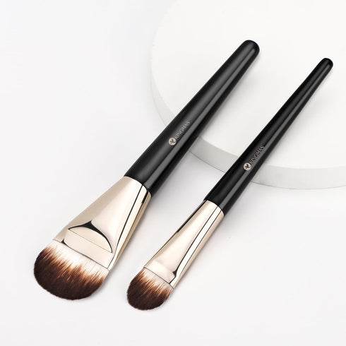 KINGMAS 2Pcs Foundation Makeup Brush, Premium Under Eye Nose Contour Brush, Flat Tongue-Shape Concealer Makeup Brush for Liquid Cream Foundation P...