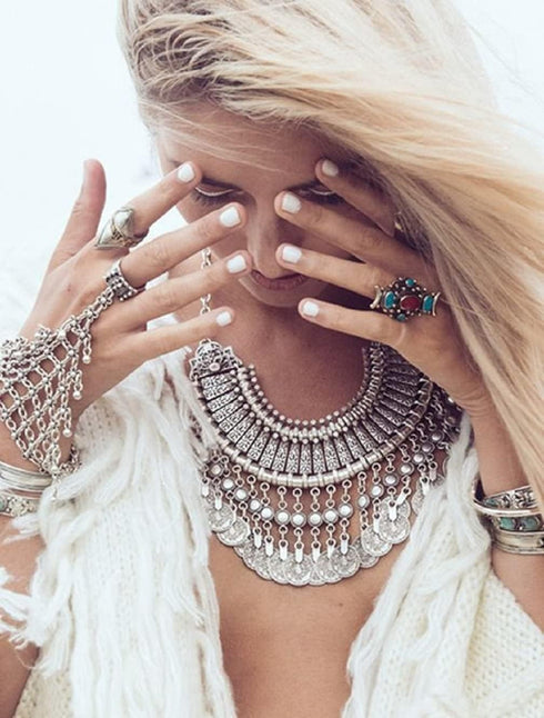 MJartoria Statement Necklace for Women, Boho Collar Choker Coin Tassel Ethnic Gypsy Chunky Necklace Antique Silver Color Bib Festival Halloween Ca...