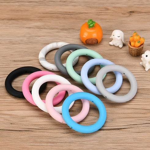34pcs Silicone Beadable O Rings 65mm Round Silicone Loop with 2 Hole Hollow Silicon Ring Beads to Make Key Chain Beads for Bracelet Necklace Conne...