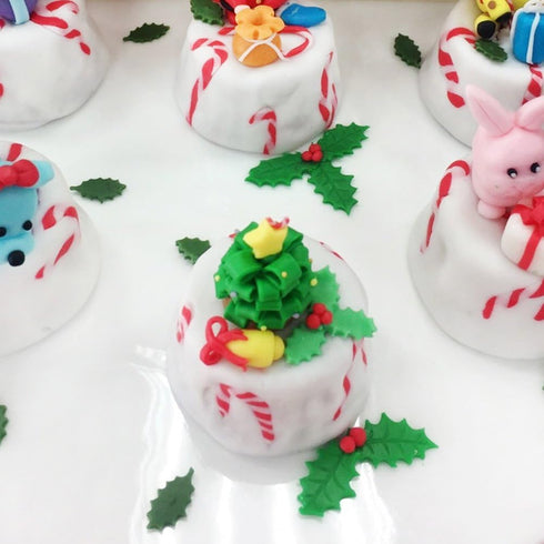 KALAIEN 3pcs Holly Leaf Plunger Cutter Fondant Baking Tools Cake Cookie Sugarcraft Decorating Mould...