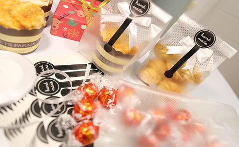 SAILING-GO 100 pcs./Pack Translucent Plastic Bags for Cookie,Cake,Chocolate,Candy,Snack Wrapping Good for Bakery Party with Stickers...