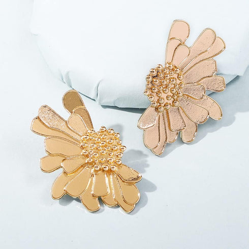 Large Flower Dangle Drop Earrings for Women Unique Charm Gold Tone Stud Earrings for Girls Chic Floral Statement Earrings for Party, Wedding, Shop...