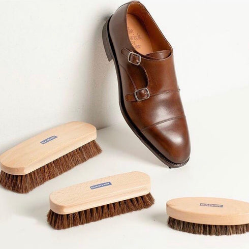 Saphir Natural Horsehair Brush - Shoe Polish Brush for Cleaning, Polishing & Buffing Leather Shoes - 7" (18cm)...