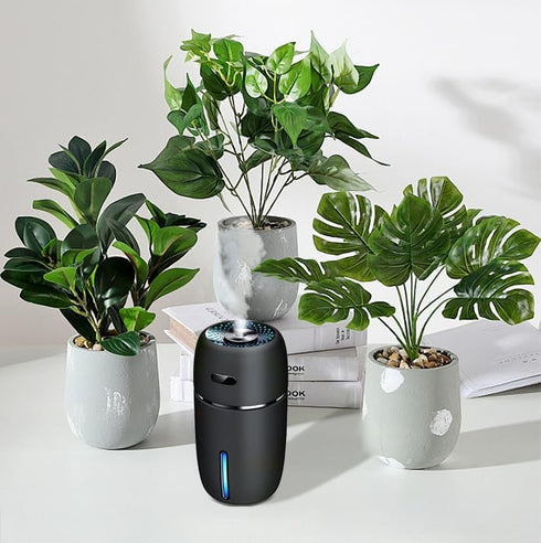 Mini USB Car Humidifier, 200ml Ultrasonic Cool Mist Humidifier with 7 Colors Light Changing, Adjustable Mist Mode,Auto Shut-Off, Super Quiet Opera...