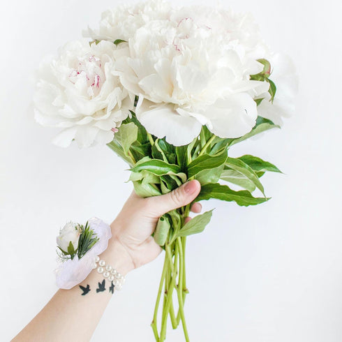 Waydress 12 Pieces Corsage Wristlet Band Elastic Pearl Wristlets DIY Stretch Pearl Wedding Wristband Handmade Corsage Accessories for Wedding Part...