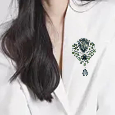 Retro Elegant Crystal Water Drop Brooches Pins Fashion Beautiful Created Rhinestone Flower Brooch Pin for Women Girl Party Dance Wedding Banquet G...