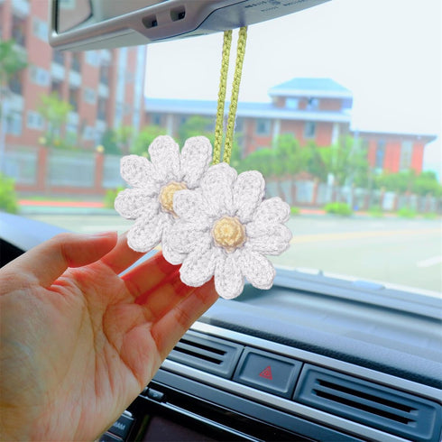 Crochet Daisy Car Accessories, Automotive Stuff Charm Ornament Pendant Knitted Cute Rear View Mirror Hanging Interior Decoration Aesthetic Handmad...