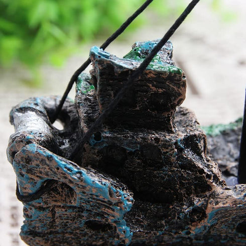 1 pcs Fish Tank Landscaping, Pirate Ship Wreckage, Aquarium Decorations and Ornaments...