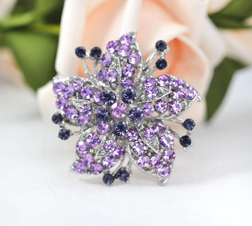 Gyn&Joy Silvery Tone Purple Violet Amethyst Colored Crystal Rhinestones Lily Floral Wedding Flower Brooch Pin...