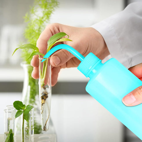 Wash Bottle 2pcs 250ml/8oz Safety Bottles Watering Tools, Economy Plastic Squeeze Washing Cleaning Bottle with Narrow Mouth Scale Labels for Medic...