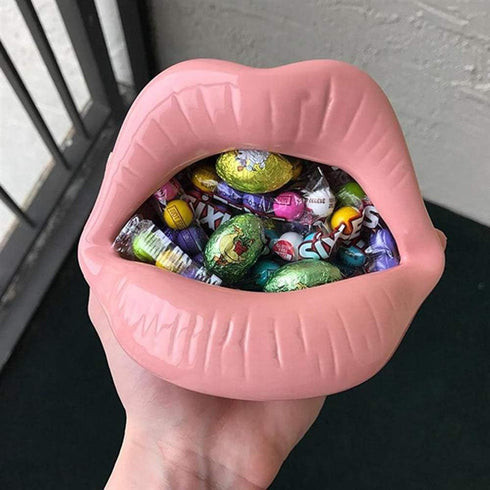 Ceramic Lip Shape Ashtray Cigarette Ash Holder Smoking Accessories Lips Storage Decoration Ashtray Figurines Tabletop Ornaments Creative Cigar Ash...