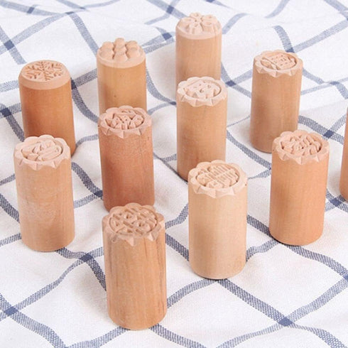 Wooden Cookie Molds Stamps Hand Pressure Cake Maker Mold Traditional Chinese Moon Cake Stamps Manual Round Wooden Dessert Seal Cookie Stamps Cooki...