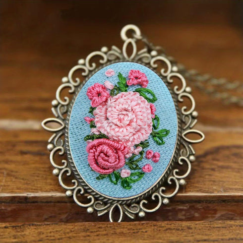 ZuoAnLF 4 Pieces Silk Embroidery Pendant Kit for Beginner,Embroidery Stitching Necklace,Embroidery Kit for Necklace & Earrings & Hand Sewing Jewel...