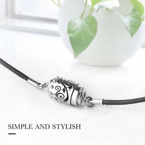 Aromatherapy Essential Oil Diffuser Necklace 316L Stainless Steel Adjustable Pendulum Pattern Aroma Necklace with 4PCS Refill Sticks, Retro Hollow...