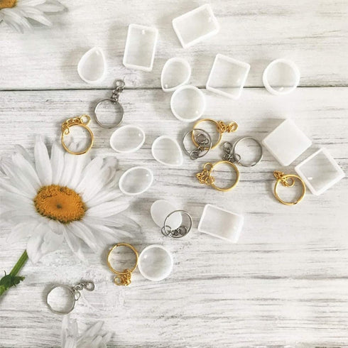 Accfore Pack of 30 Jewellery Resin Moulds,Jewellery Making Kit,DIY Jewelry Casting Molds for Resin Casting,Necklace,Pendant,Jewelry Craft Making,D...