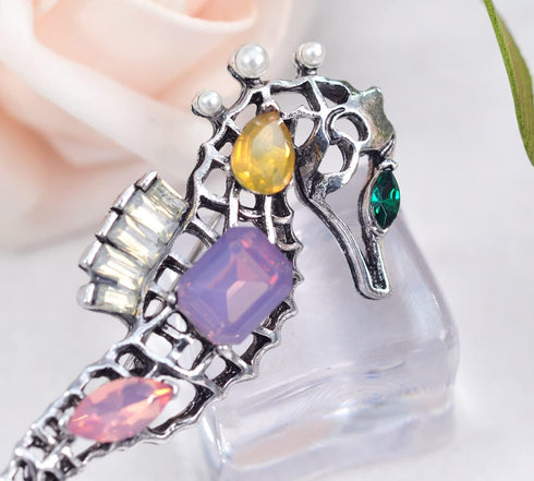 Gyn&Joy Vintage Inspired Created Opal Faux Pearl Ocean Fish Seahorse Brooch Pin...