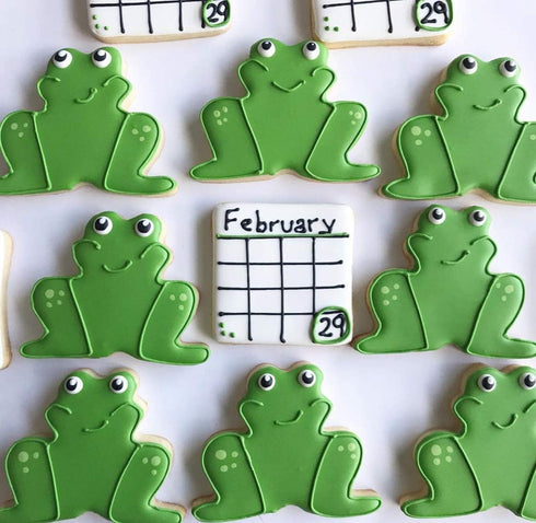 Frog Cookie Cutter 3.75" Made in USA by Ann Clark...