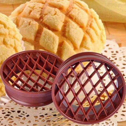 Plastic Lattice Press Pineapple Bun Mold,Baking Tool for Bread,Cake,Biscuit,Kitchen Pastry...