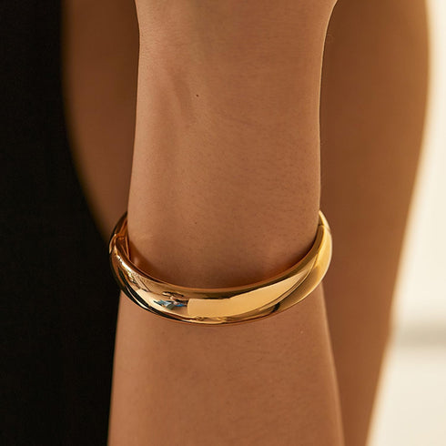 Gold Polished Chunky Twisted Hinged Waterdrop Bangle Bracelet for Women Spiraled Oval Bangle Bracelet...