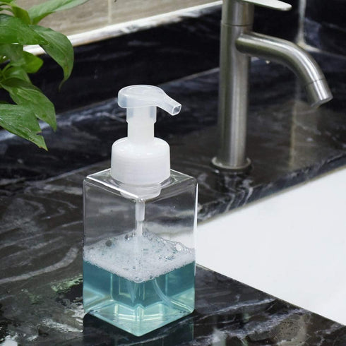 UUJOLY Foaming Soap Dispenser, 450ml (15oz) Refillable Pump Bottle Plastic for Liquid Soap, Shampoo, Body Wash (2 Pcs) (Clear)...