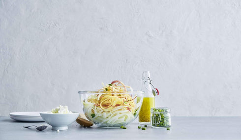 Midi Spiralizer from Betty Bossi – a spiralizer which allows you to conveniently chop all kinds of vegetables and is even suitable for use as a po...