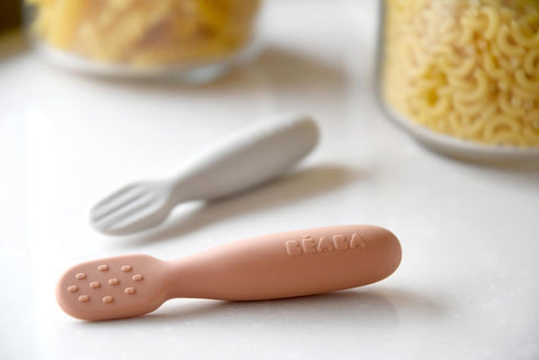 BEABA Set of 2 Silicone Pre-Spoons, For Babies 4-8 Months, Ultra-Soft Silicone Spoons to Help with Self Feeding, Designed with Specialist, Baby Ut...