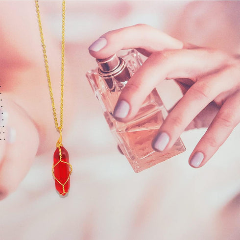 Red Carnelian Crystal Necklace for Women, Real Carnelian Healing Stone Necklace,Carnelian Pendant Women Wire Wrapped Jewelry...