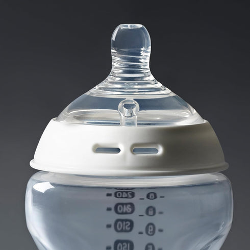 Tommee Tippee Natural Start Baby Bottle Nipples, Fast Flow, 6+ Months, Breast-Like for a Natural Latch, Anti-colic Valve, Soft Silicone, Pack of 6...