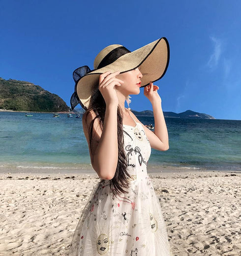 Women Girls Large Brimmed Garden Beach Sun Hat Big Summer Sun Hat Swimming Garden Beach Straw Hat Cap with Black Ribbons UPF 50+ for Traveling (Kh...