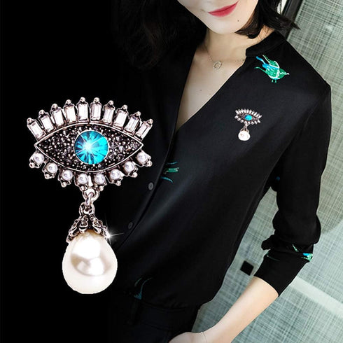 Retro Evil Eyes Crystal Brooches Pins Fashion Beautiful Created Rhinestone Abstract Eyes Brooch Good Idea for Party Dance Wedding Banquet for Eleg...