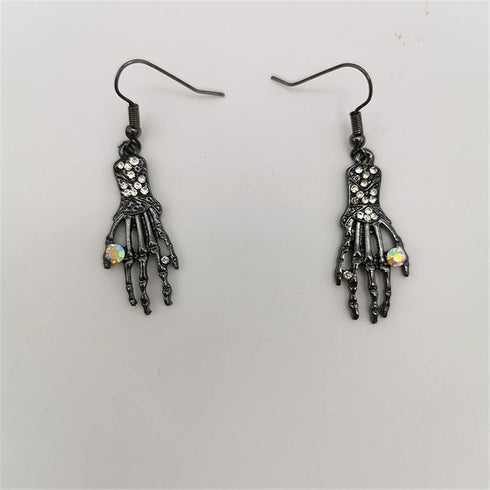 Halloween Gothic Skeleton Hand Guillotine Skull Dangle Drop Earring Rhinestone Bead Claw Palm Choker Collar Necklace for Women Punk Rock Cosplay H...