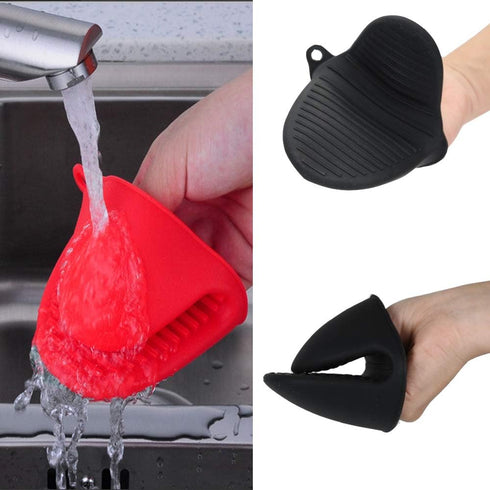 Silicone Cooking Pinch Grips Oven Mitts - Mini Finger Protector Pot Holder for Kitchen,Cooking,Baking,BBQ - Heat Resistant Gloves, 2 Pairs (Black ...