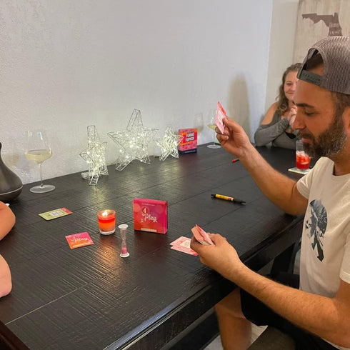 Game Play for Couples, Romantic Date Night, the Ultimate Gift with 54 Cards, Sand Timer & Instruction, Card Games by DateBox Club - Gottman Certif...