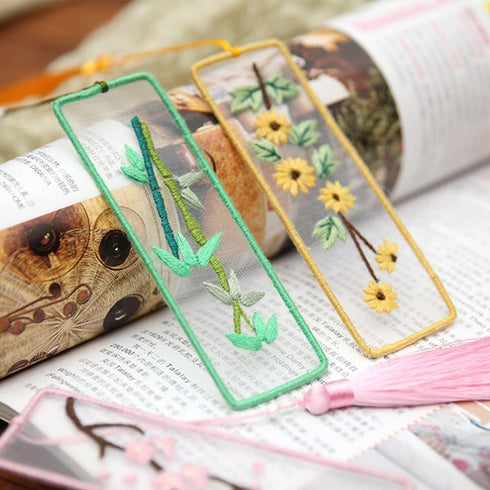 XINSHUN Embroidery Bookmark with Cute Patterns,Transparent Organza Bookmark,Embroidery Kit Christmas Gift for Adults Kids(chrysanthemum,1 pack)......