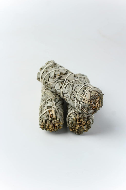 ESPOIR & AMOUR White Sage 4" - 3 Spiritual Sage Sticks for Smudging, Healing and Ritual - Hand-Tied Sage Smudge Sticks to Cleanse Negativity - Sus...
