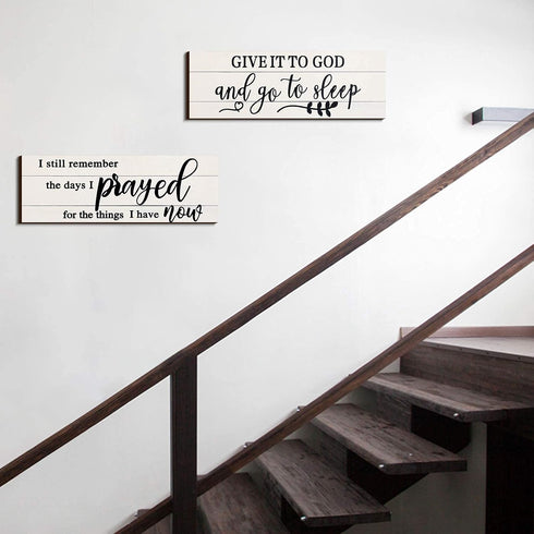 Maitys I Still Remember The Days I Prayed Give It to God Hanging Wall Decor Wooden Letters Bedroom Wall Hanging Sign for Farmhouse Living Room Hom...