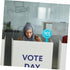 ERINGOGO 4pcs Hand Holding Score Board Auction Voting Supply Dry Erase Signs Voting Board Yes or No Paddles Classroom Supplies Yes Paddles Hand Ho...