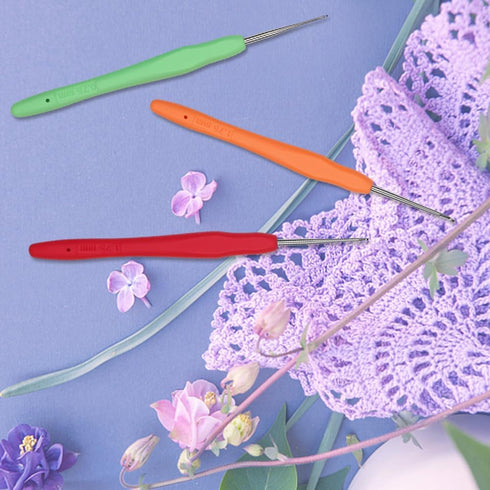 Small Size Crochet Hook Lace Crochet Needle QLRFFLJOY 2.25mm Crochet Hook Embroidery Thread Knitting Weaving Tool DIY Lace Yarn Crochet Needles (2...
